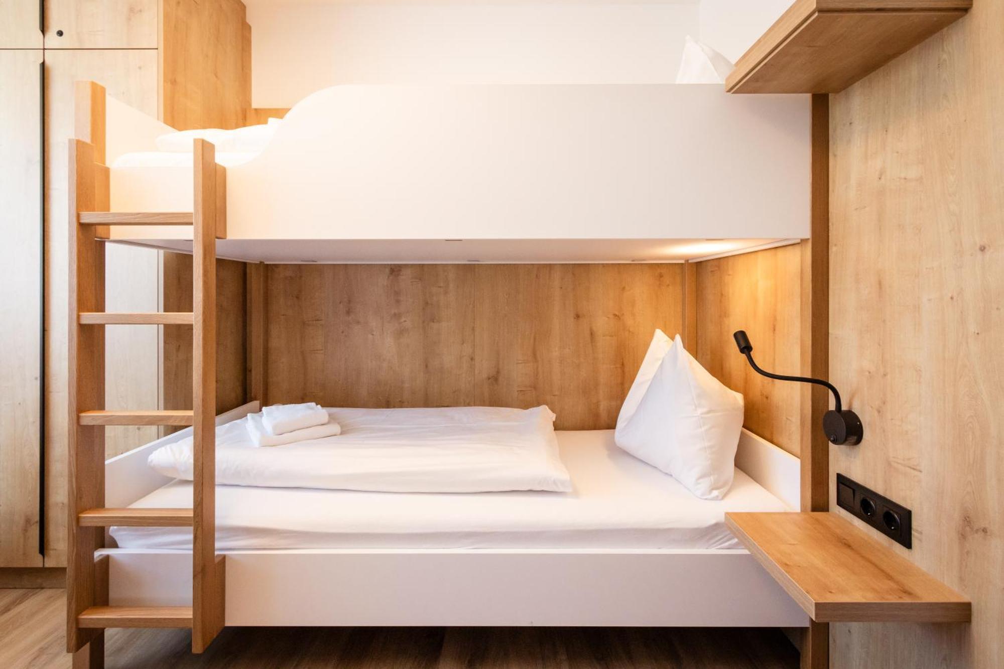 Апартаменты Alpenstolz Damuels Haus 1 - Stilvoll Urlauben In Den Bergen Экстерьер фото